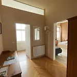 Апартаменты Stadtapartment Wohnen48.at
